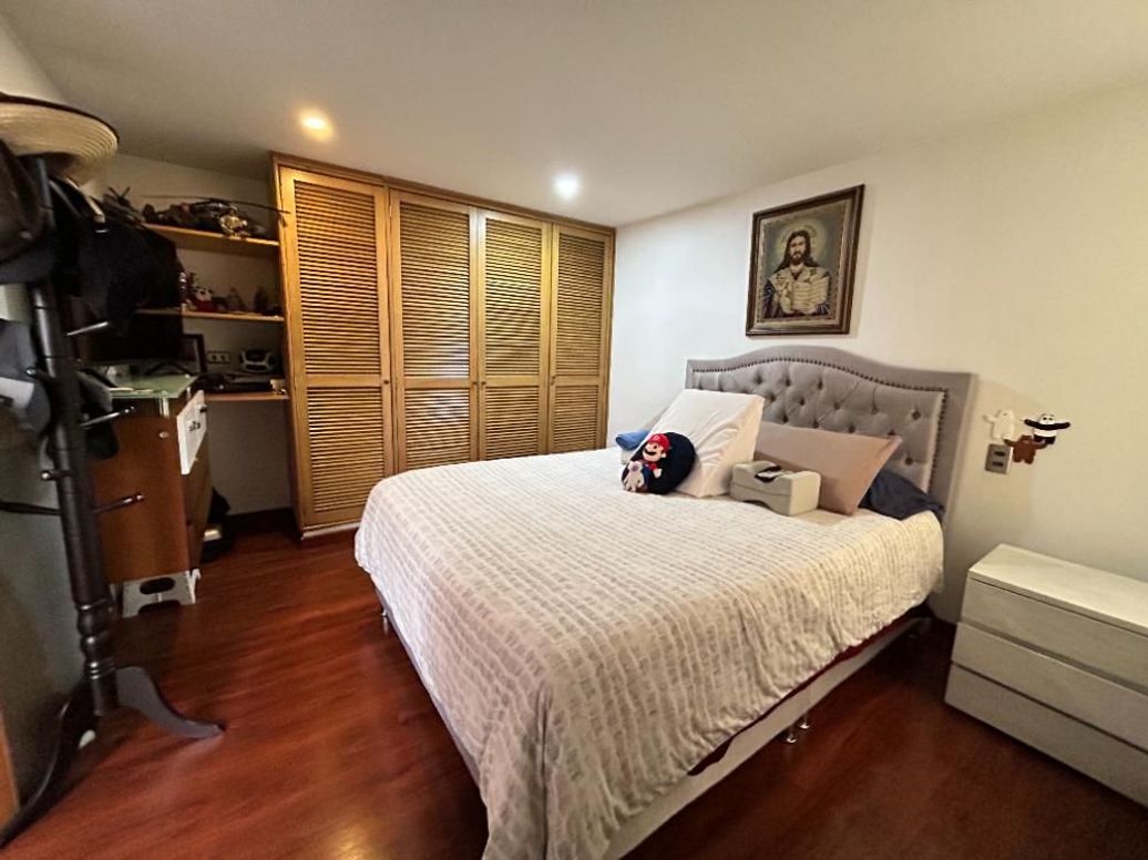 Apartamento de 4 alcobas en venta en Santa Ana Occidental, Bogotá, 177 m² · foto 11 de 20