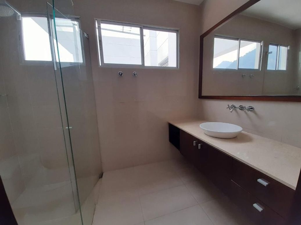 Apartamento de 2 alcobas en arriendo en Bellavista, Bogotá, 156 m² · foto 15 de 19