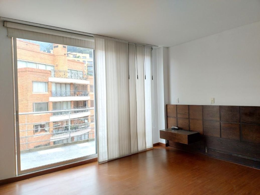 Apartamento de 2 alcobas en arriendo en Bellavista, Bogotá, 156 m² · foto 13 de 19