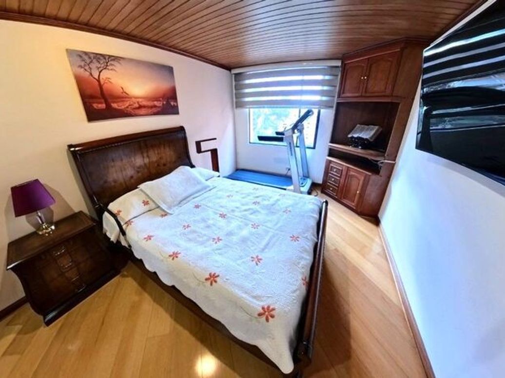 Apartamento de 4 alcobas en venta en Cr. Puerto Madero, Bogotá, 261 m² · foto 11 de 20