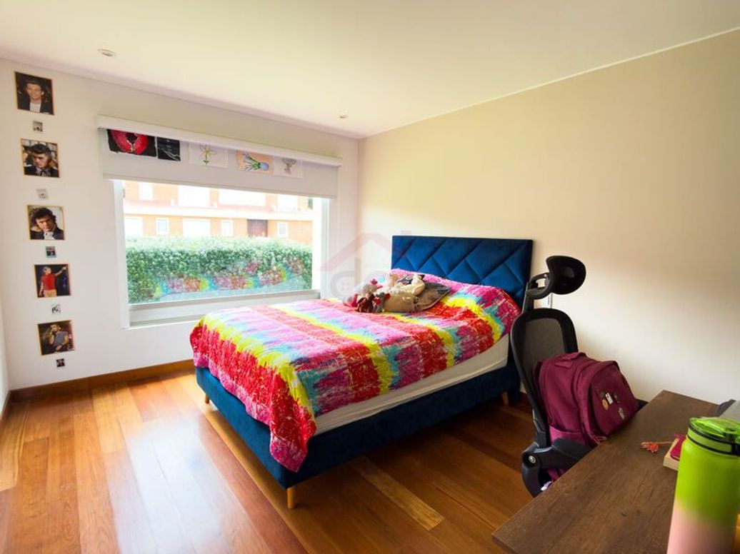 Casa de 4 alcobas en venta en Casa Blanca, Bogotá, 328 m² · foto 13 de 20