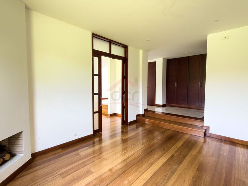 Casa de 4 alcobas en venta en Casa Blanca, Bogotá, 328 m² · foto 6 de 20