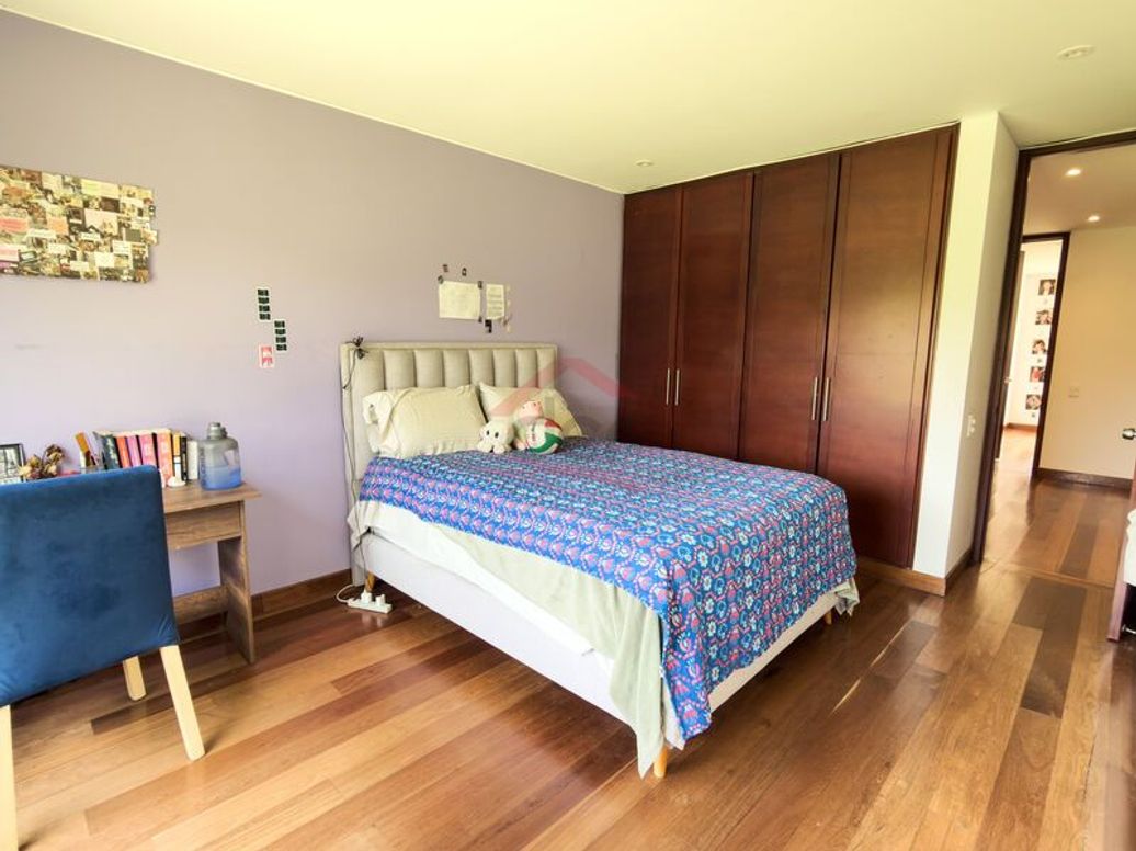 Casa de 4 alcobas en venta en Casa Blanca, Bogotá, 328 m² · foto 11 de 20