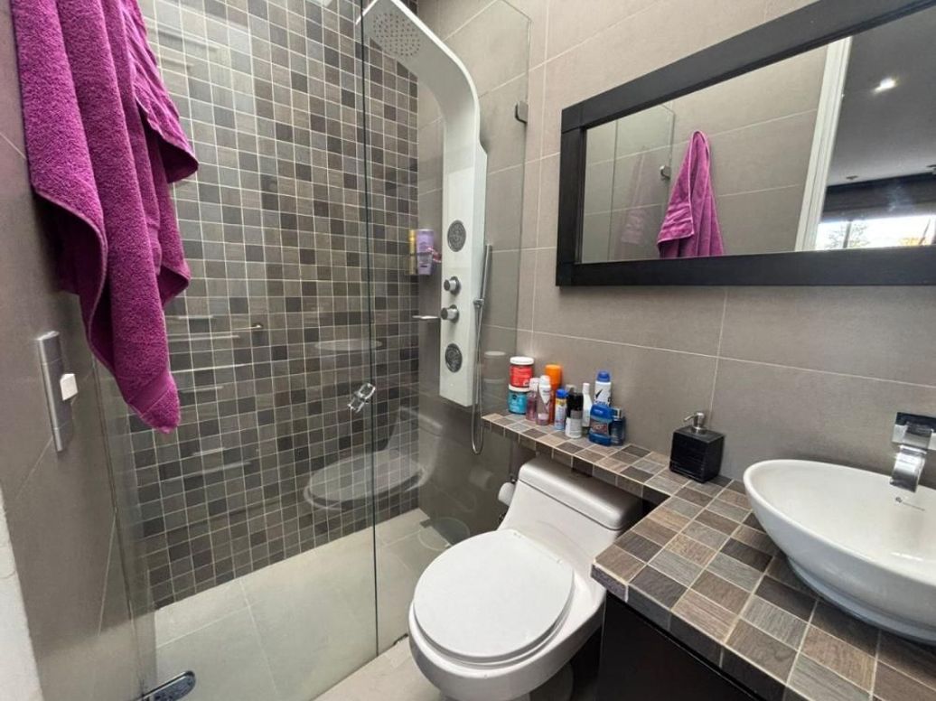 Casa de 4 alcobas en venta en Niza Suba, Bogotá, 472 m² · foto 17 de 20