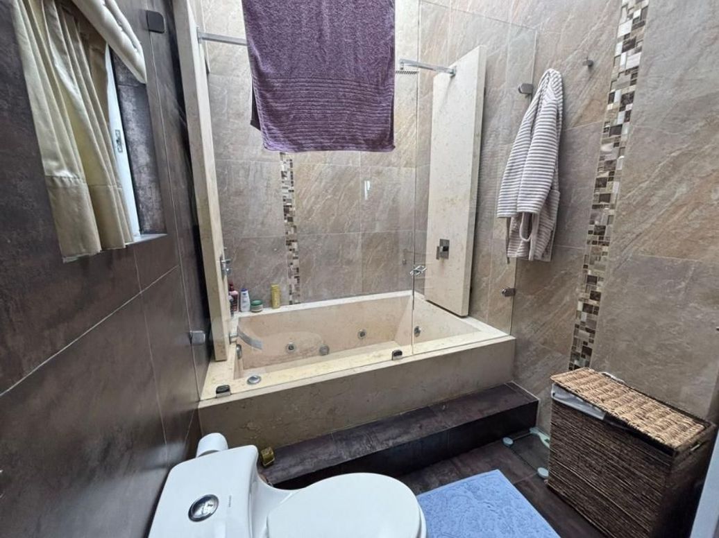 Casa de 4 alcobas en venta en Niza Suba, Bogotá, 472 m² · foto 16 de 20