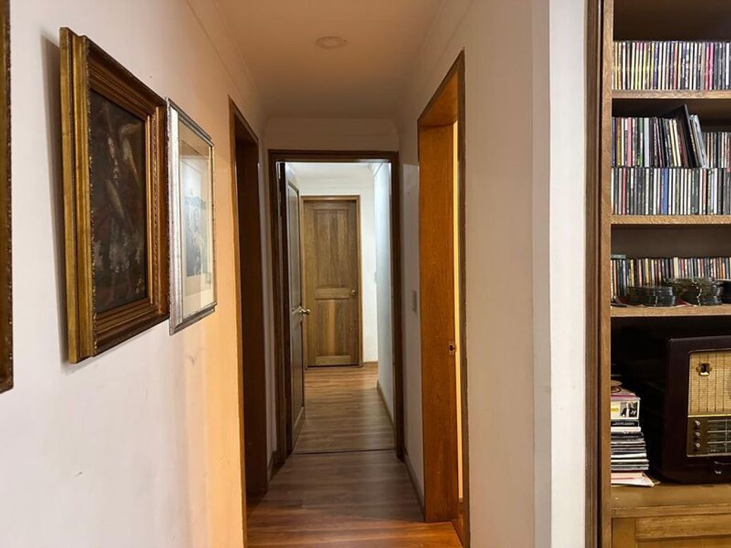 Apartamento de 4 alcobas en venta en Los Rosales, Bogotá, 284 m² · foto 14 de 20