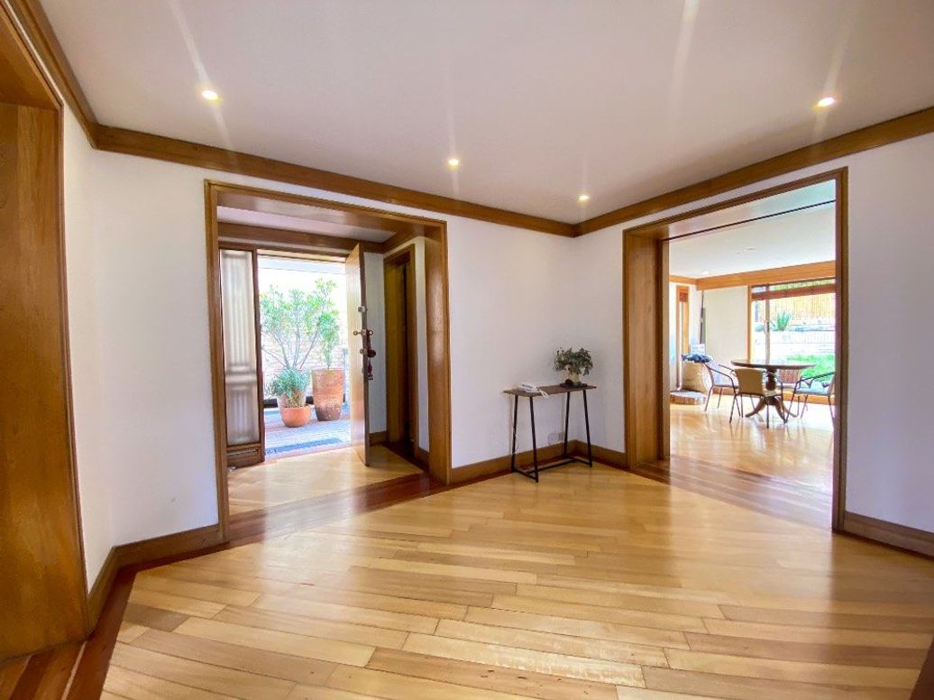 Casa de 5 alcobas en venta en A.S.D., Bogotá, 580 m² · foto 4 de 20
