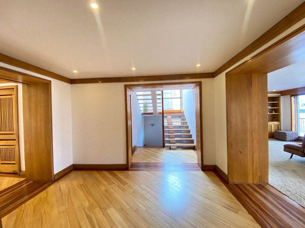 Casa de 5 alcobas en venta en A.S.D., Bogotá, 580 m² · foto 6 de 20