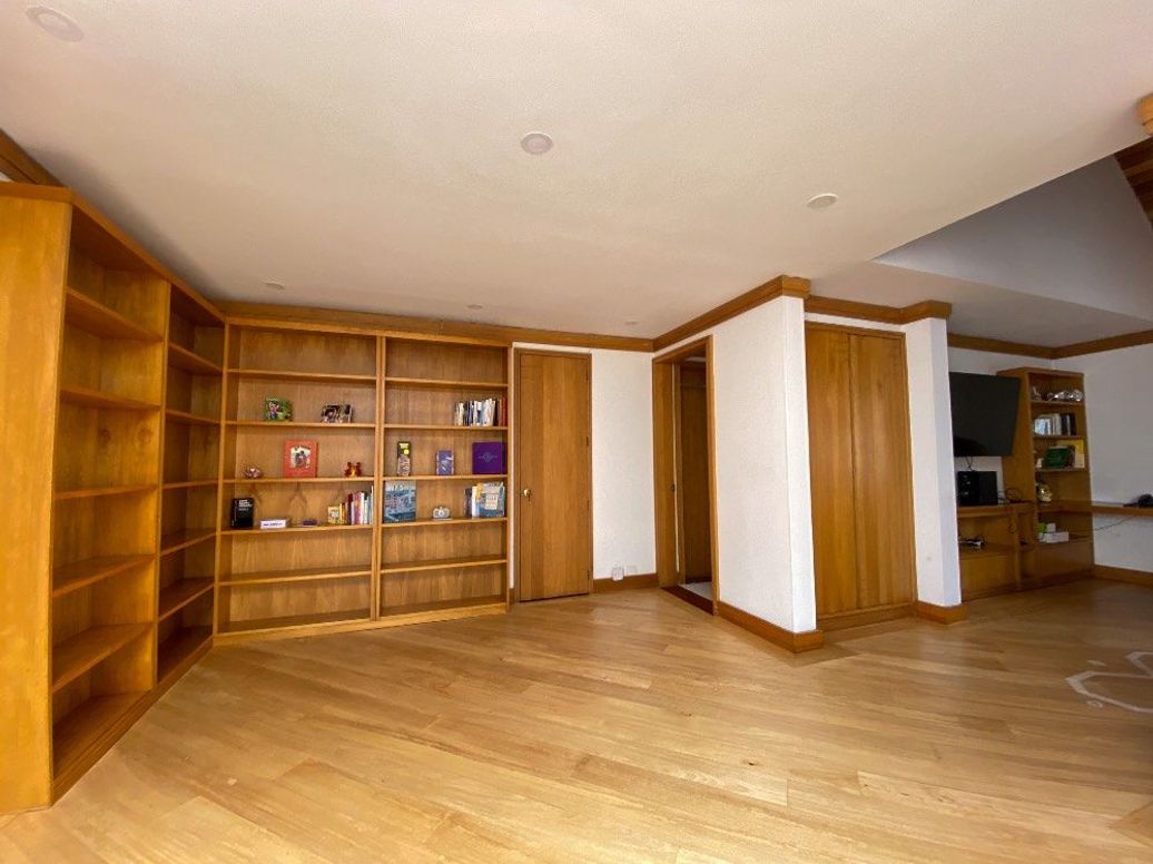 Casa de 5 alcobas en venta en A.S.D., Bogotá, 580 m² · foto 17 de 20