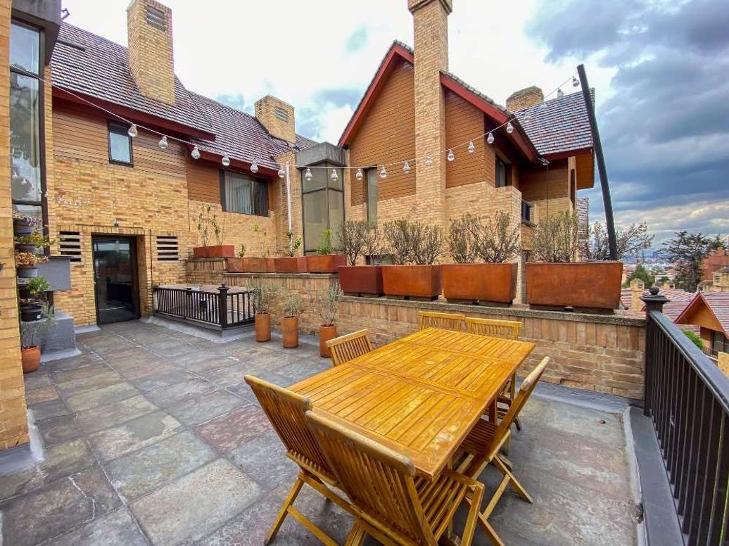 Casa de 5 alcobas en venta en A.S.D., Bogotá, 580 m² · foto 16 de 20