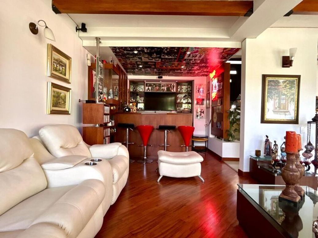 Casa de 4 alcobas en venta en Bosque De Pinos, Bogotá, 246 m² · foto 7 de 20