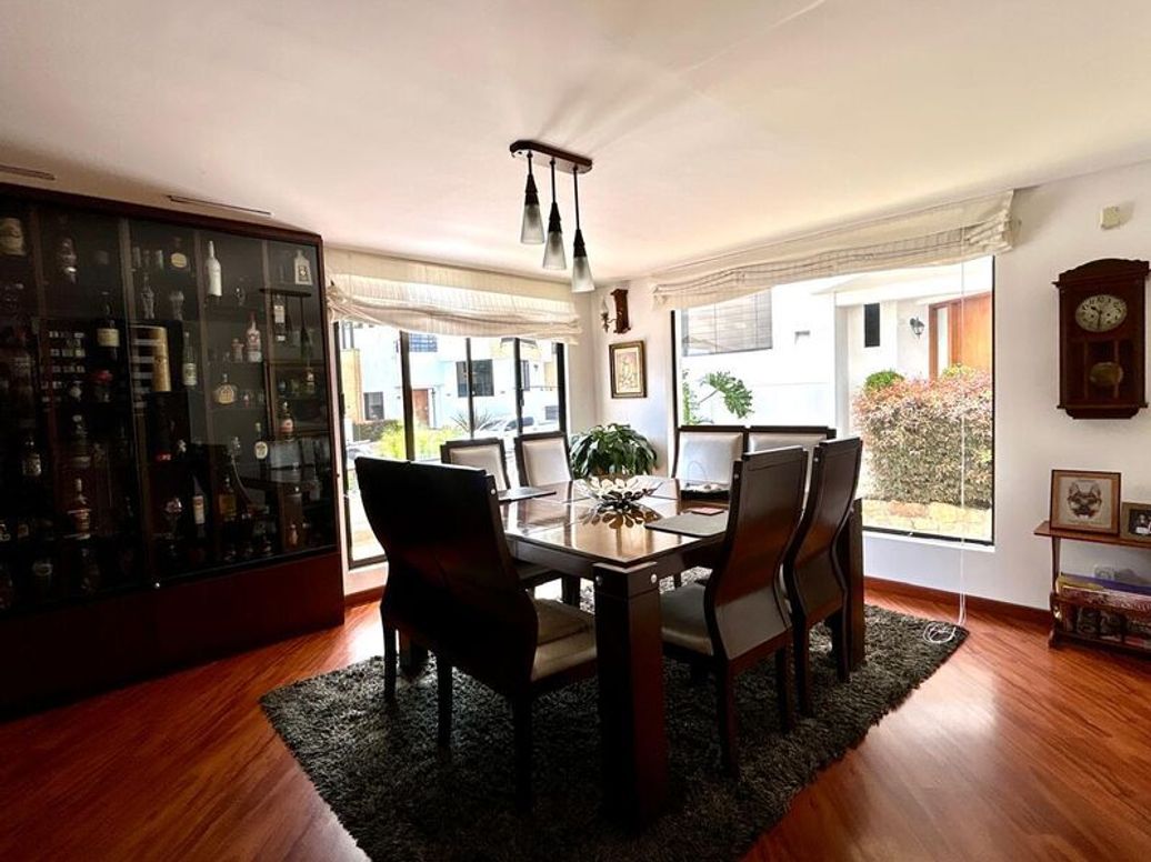 Casa de 4 alcobas en venta en Bosque De Pinos, Bogotá, 246 m² · foto 14 de 20