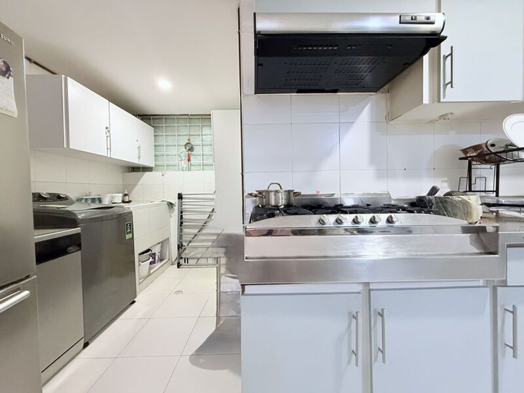 Apartamento de 2 alcobas en venta en Los Rosales, Bogotá, 125 m² · foto 20 de 20