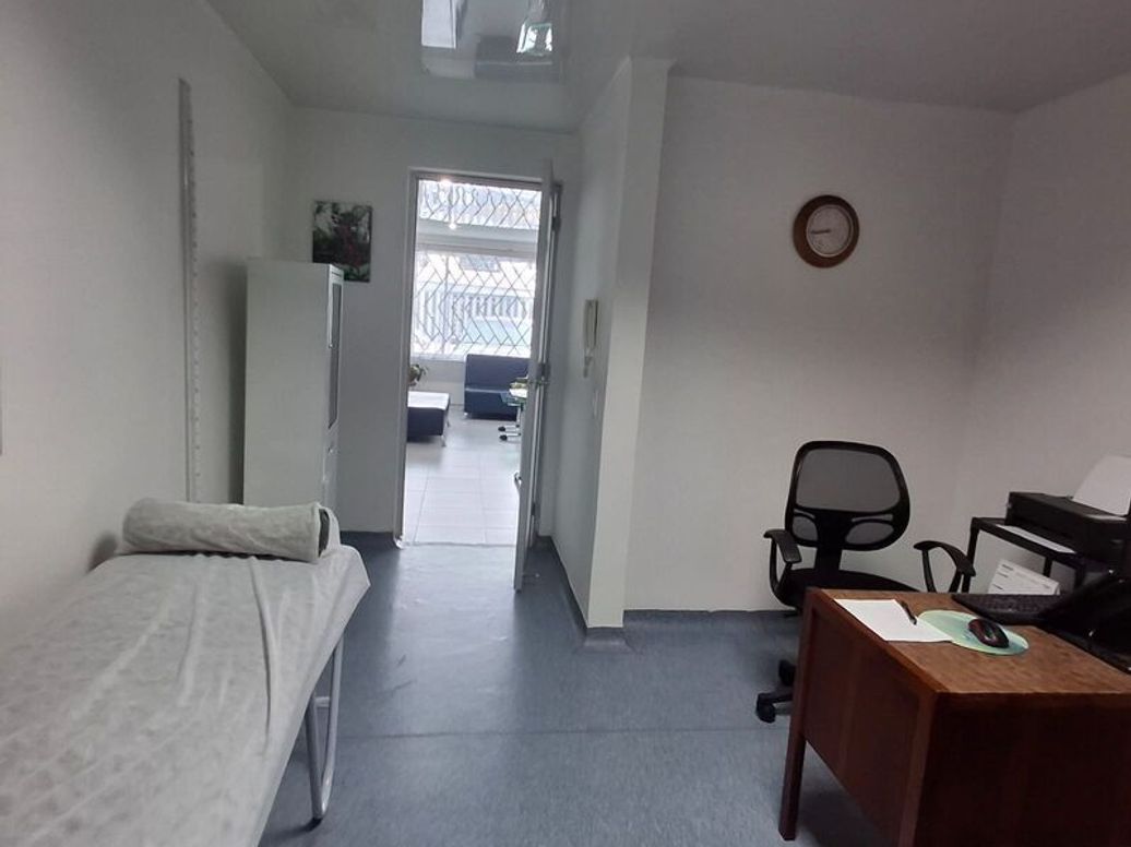 Casa de 9 alcobas en venta en Los Andes, Bogotá, 270 m² · foto 4 de 17