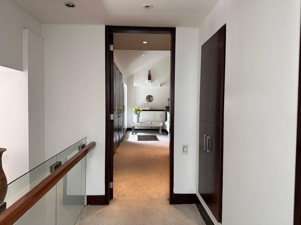 Apartamento de 3 alcobas en venta en El Refugio, Bogotá, 470 m² · foto 11 de 20