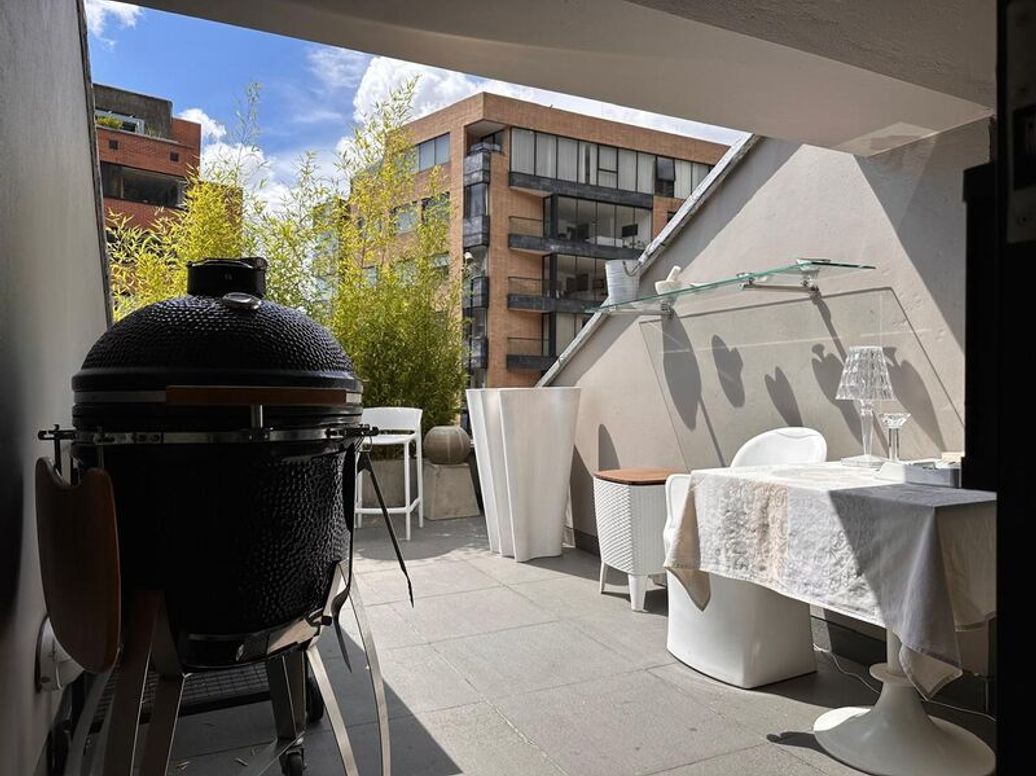 Apartamento de 3 alcobas en venta en El Refugio, Bogotá, 470 m² · foto 15 de 20