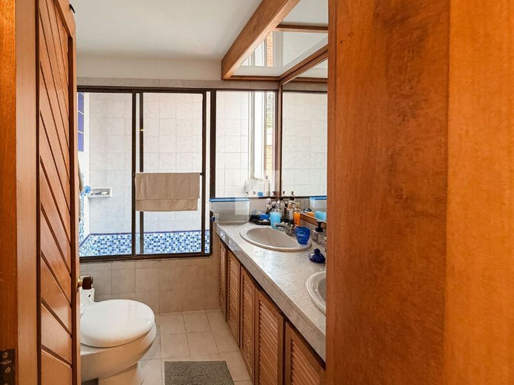 Casa de 4 alcobas en venta en Niza Suba, Bogotá, 310 m² · foto 15 de 20