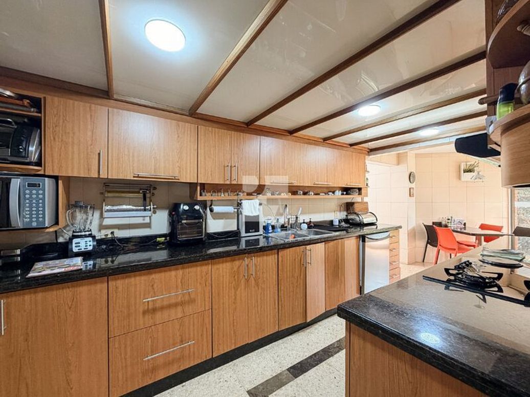 Casa de 4 alcobas en venta en Niza Suba, Bogotá, 310 m² · foto 6 de 20