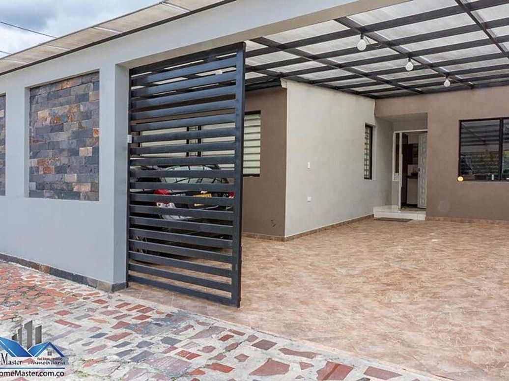 Casa de 9 alcobas en venta en Estoril, Bogotá, 300 m² · foto 12 de 12