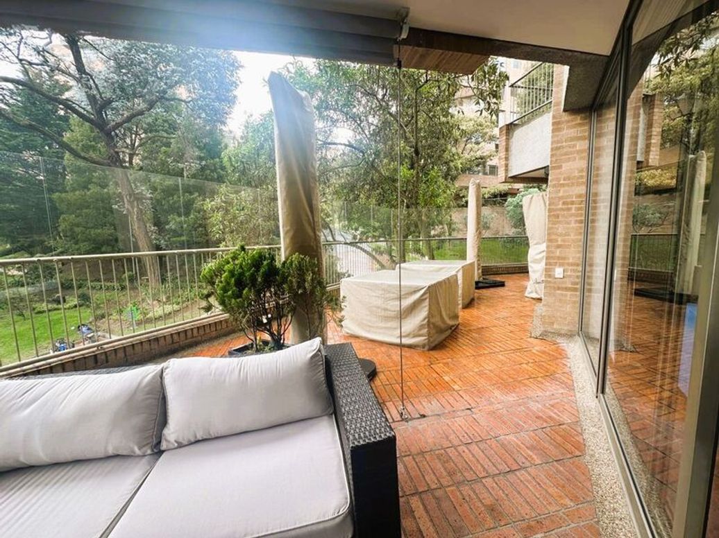 Apartamento de 4 alcobas en venta en Suba Naranjos, Bogotá, 275 m² · foto 5 de 20