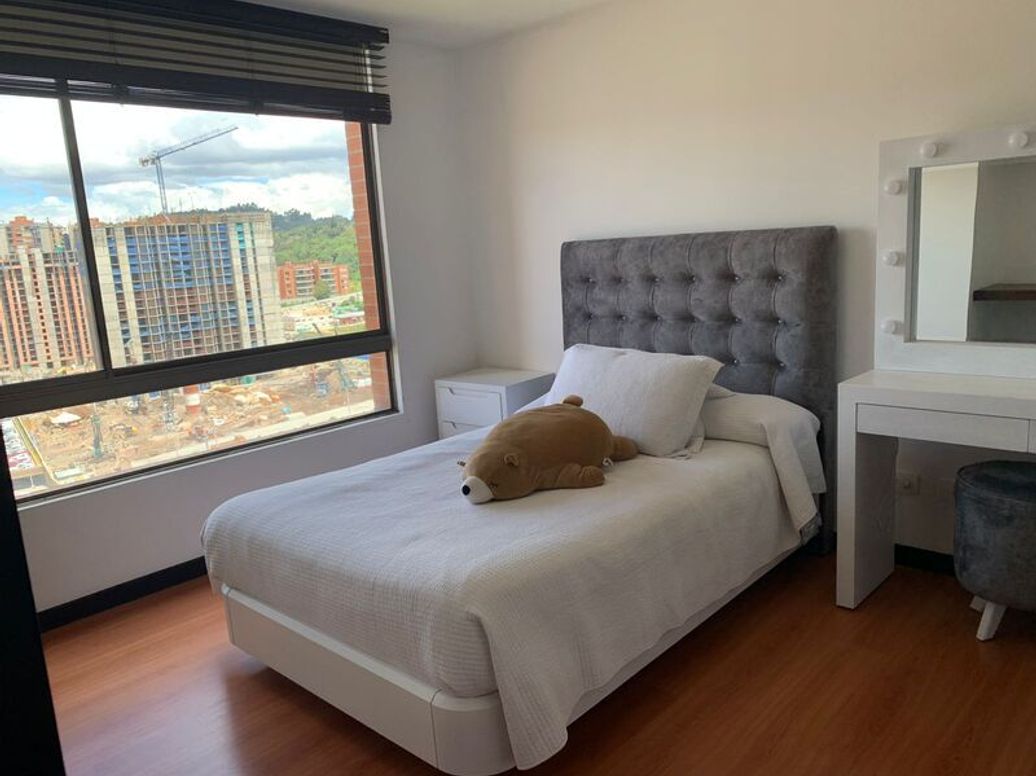 Apartamento de 3 alcobas en venta en Gilmar, Bogotá, 195 m² · foto 10 de 17