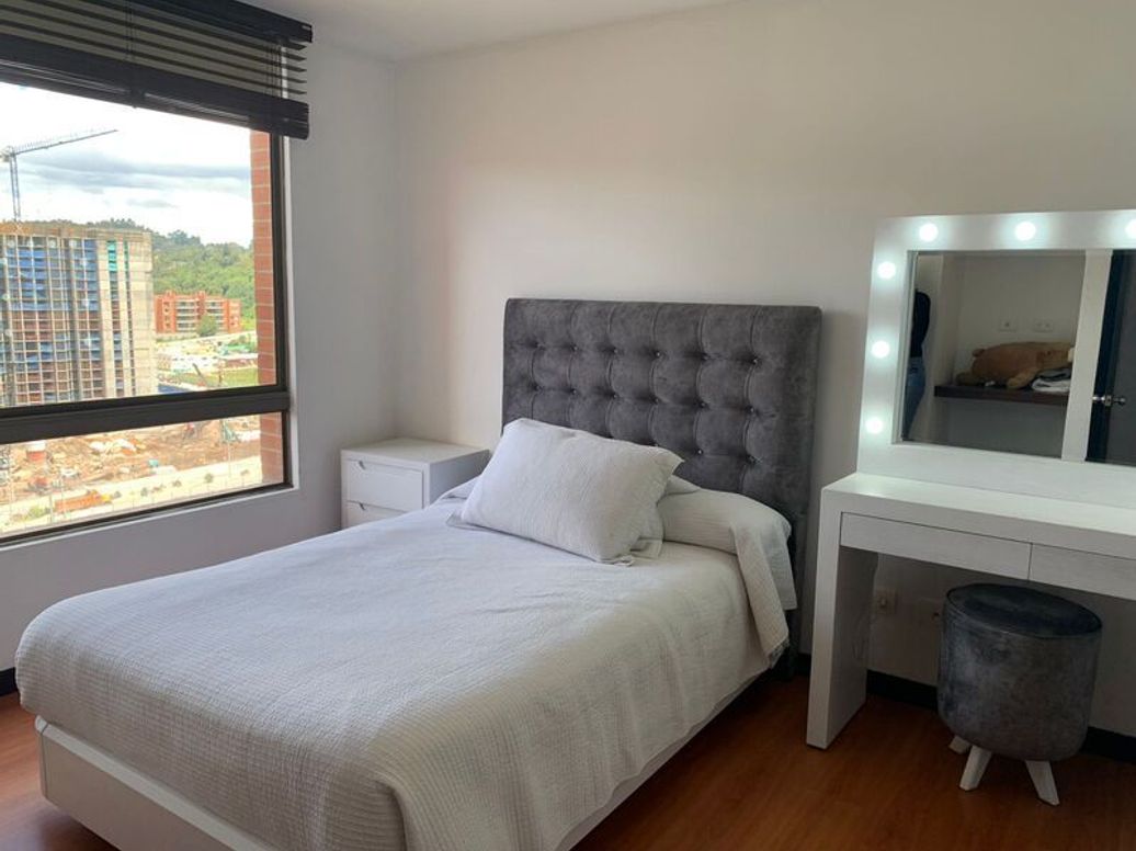 Apartamento de 3 alcobas en venta en Gilmar, Bogotá, 195 m² · foto 16 de 17