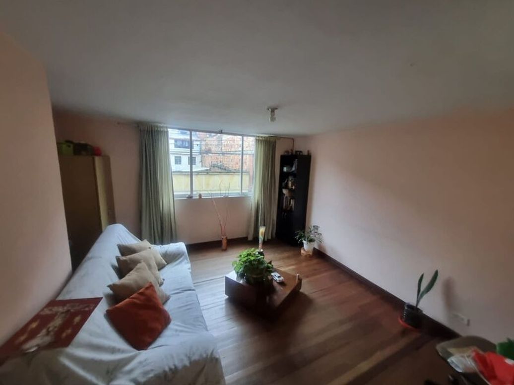 Casa de 9 alcobas en venta en Bosque Popular, Bogotá, 432 m² · foto 9 de 20