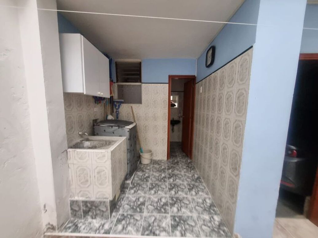 Casa de 9 alcobas en venta en Bosque Popular, Bogotá, 432 m² · foto 2 de 20