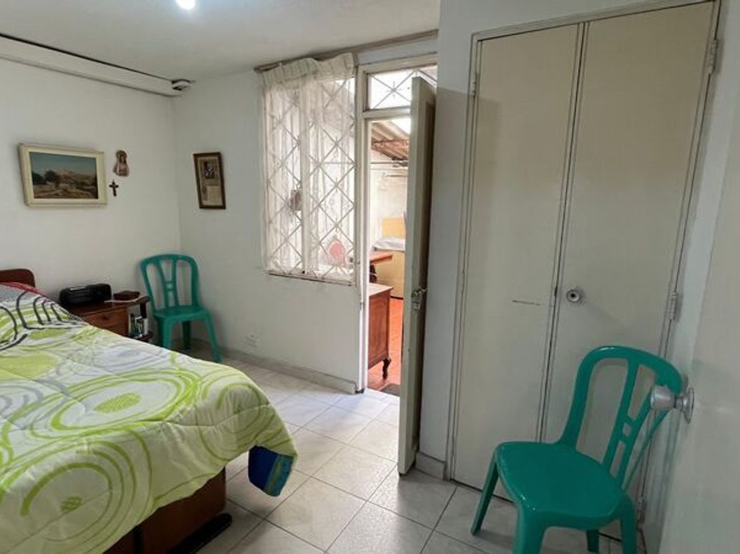 Casa de 4 alcobas en venta en Cedritos, Bogotá, 270 m² · foto 14 de 15