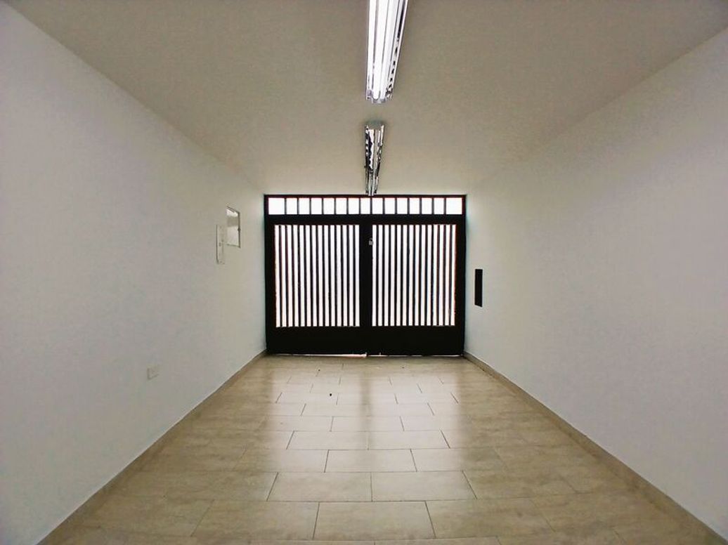 Casa de 4 alcobas en venta en Santa Ana Occidental, Bogotá, 330 m² · foto 8 de 18