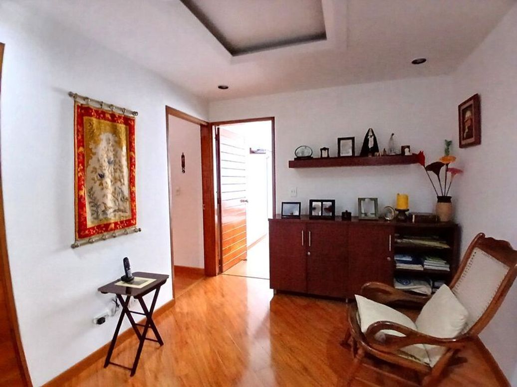Apartamento de 3 alcobas en venta en Chico Norte Et. Iii, Bogotá, 149 m² · foto 11 de 18