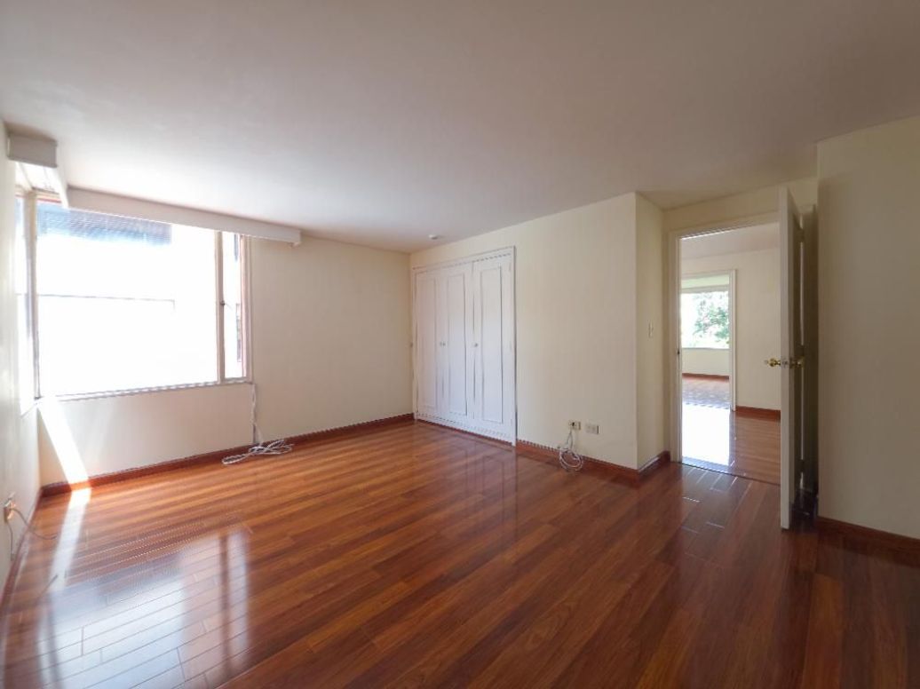 Apartamento de 3 alcobas en venta en Santa Barbara Central, Bogotá, 175 m² · foto 14 de 20