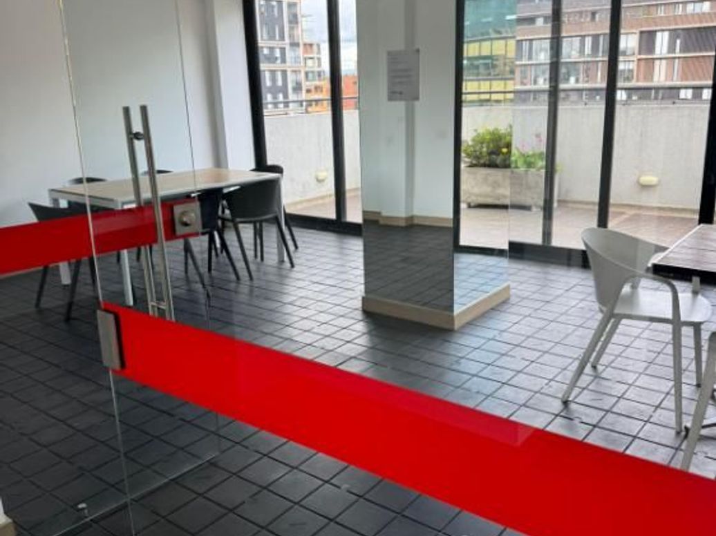 Apartaestudio en venta en Santa Barbara Oriental, Bogotá, 18 m² · foto 12 de 20