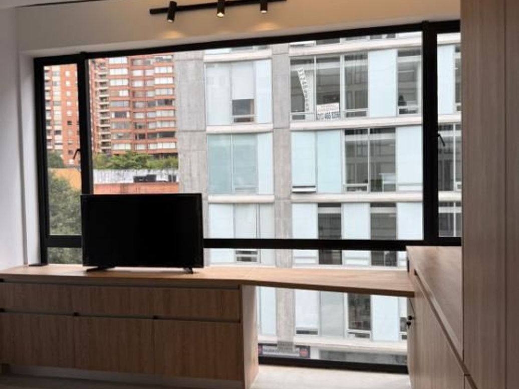 Apartaestudio en venta en Santa Barbara Oriental, Bogotá, 18 m² · foto 3 de 20