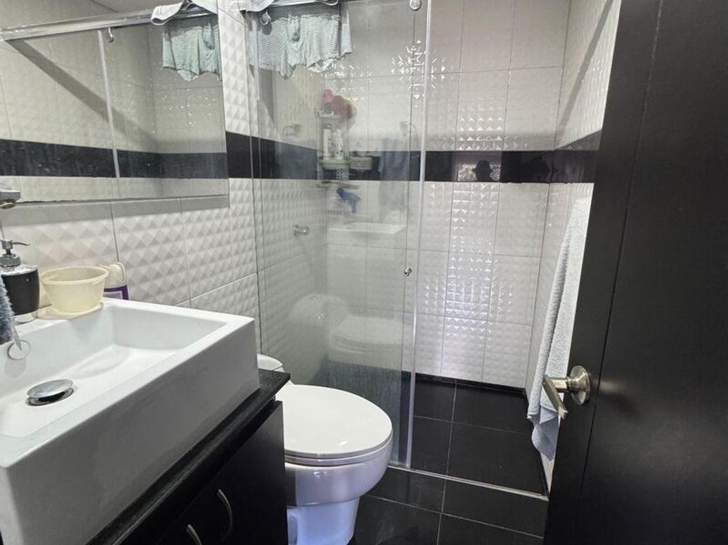 Casa de 10 alcobas en venta en Bonanza, Bogotá, 437 m² · foto 7 de 20