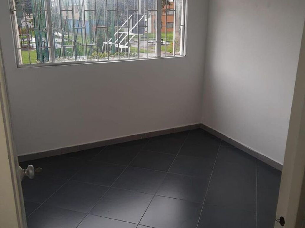 Casa de 10 alcobas en venta en Bonanza, Bogotá, 437 m² · foto 17 de 20