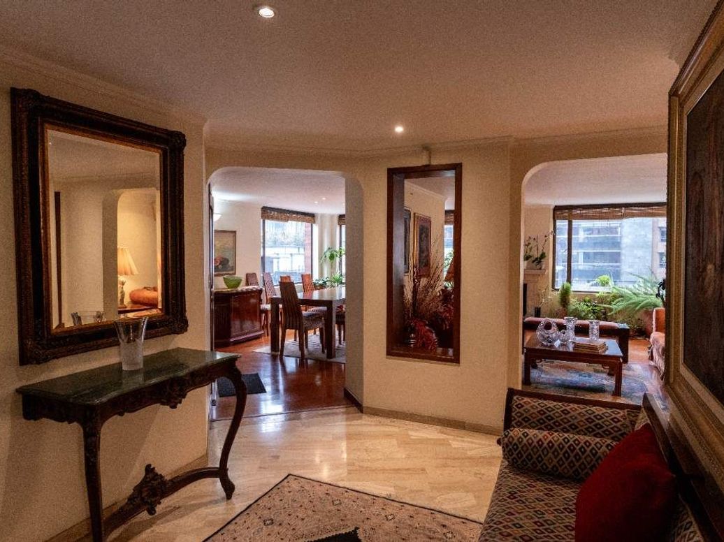 Apartamento de 4 alcobas en venta en Chicó Norte, Bogotá, 165 m² · foto 3 de 20