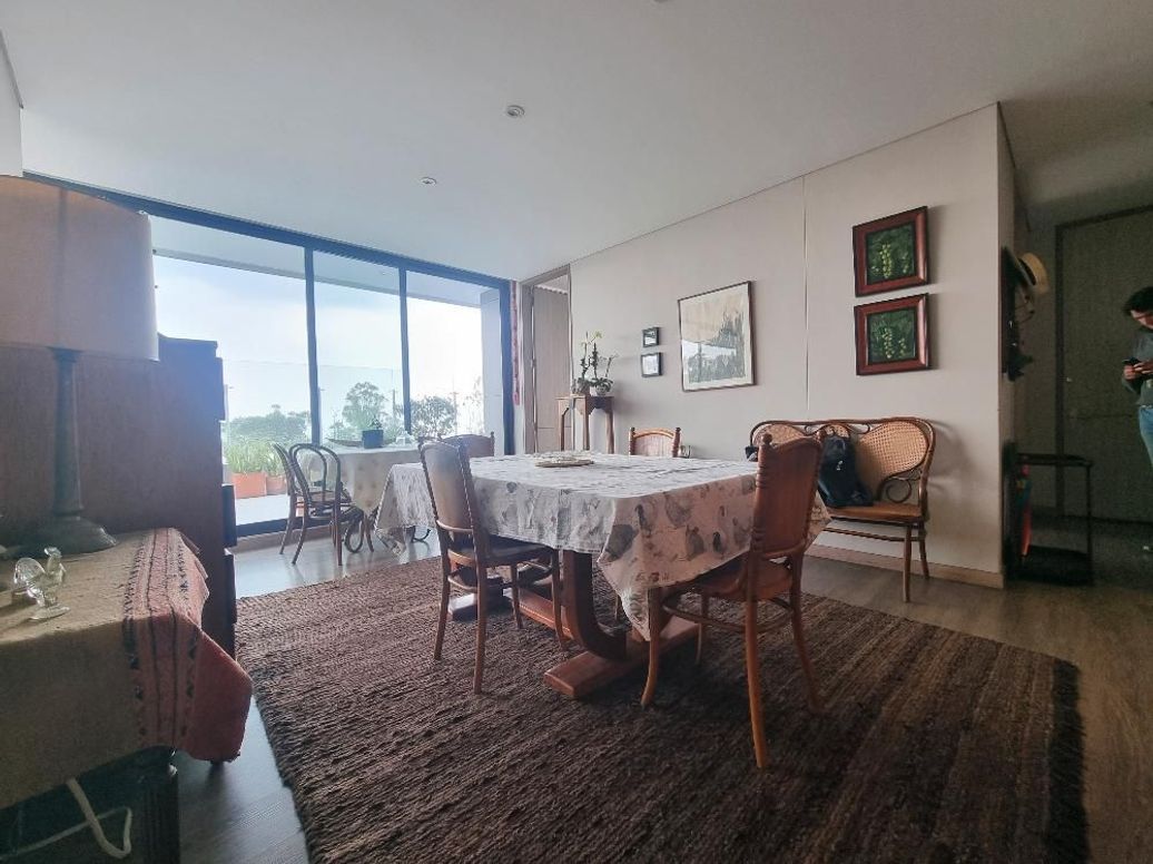 Apartamento de 3 alcobas en venta en Bellavista, Bogotá, 217 m² · foto 8 de 20