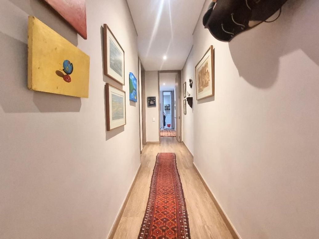 Apartamento de 3 alcobas en venta en Bellavista, Bogotá, 217 m² · foto 19 de 20