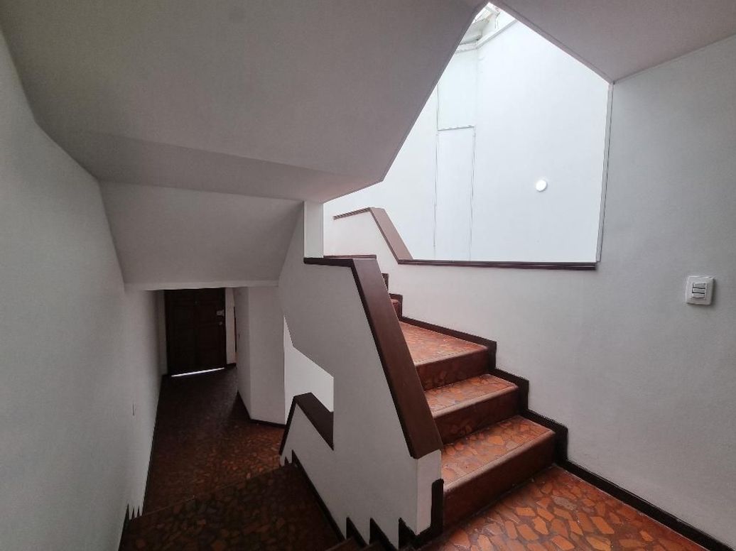 Casa de 3 alcobas en venta en Cedro Salazar, Bogotá, 195 m² · foto 12 de 20