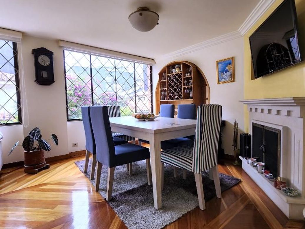 Apartamento de 3 alcobas en venta en Molinos Norte, Bogotá, 141 m² · foto 3 de 20