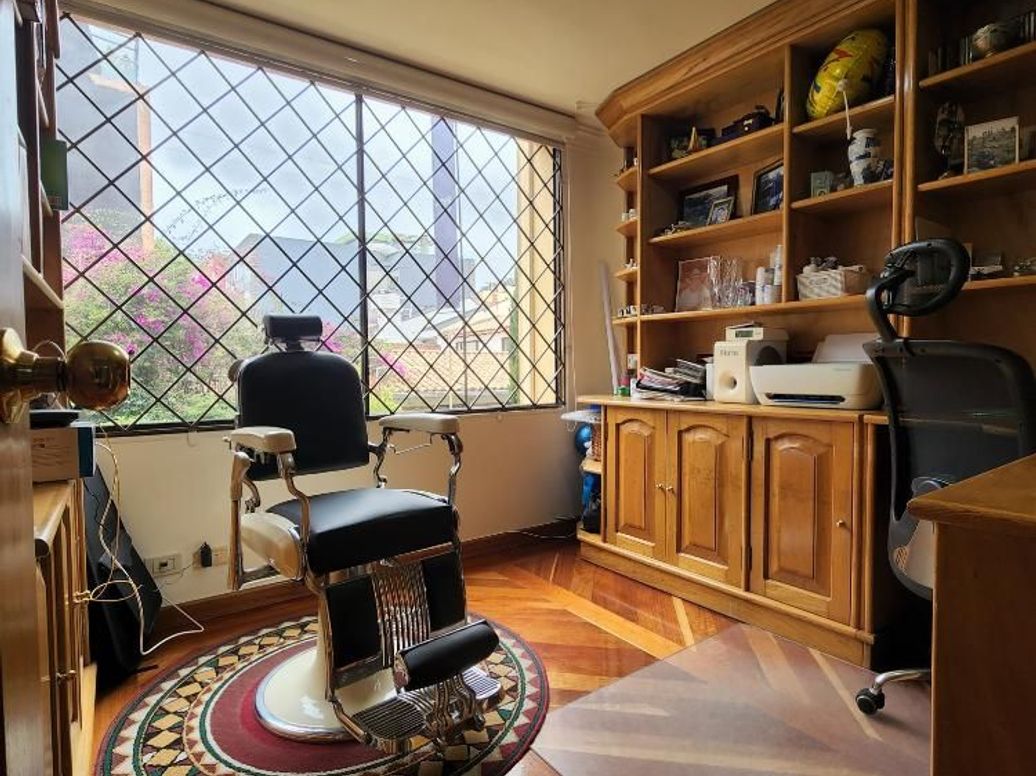 Apartamento de 3 alcobas en venta en Molinos Norte, Bogotá, 141 m² · foto 17 de 20