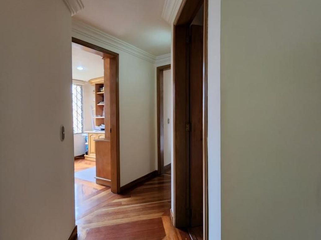 Apartamento de 3 alcobas en venta en Molinos Norte, Bogotá, 141 m² · foto 16 de 20