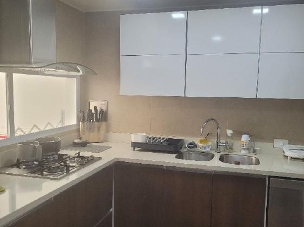 Casa de 5 alcobas en venta en San Patricio, Bogotá, 194 m² · foto 5 de 14