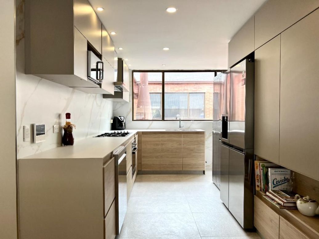 Apartamento de 2 alcobas en venta en Santa Ana Oriental, Bogotá, 130 m² · foto 18 de 20