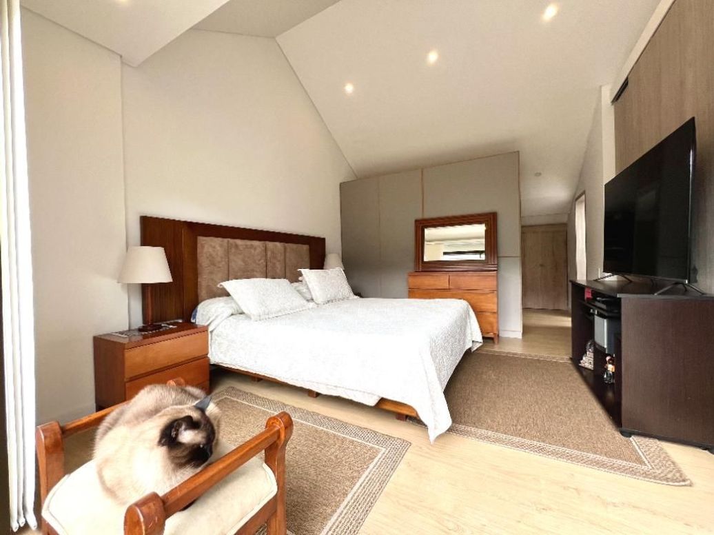 Apartamento de 2 alcobas en venta en Santa Ana Oriental, Bogotá, 130 m² · foto 8 de 20