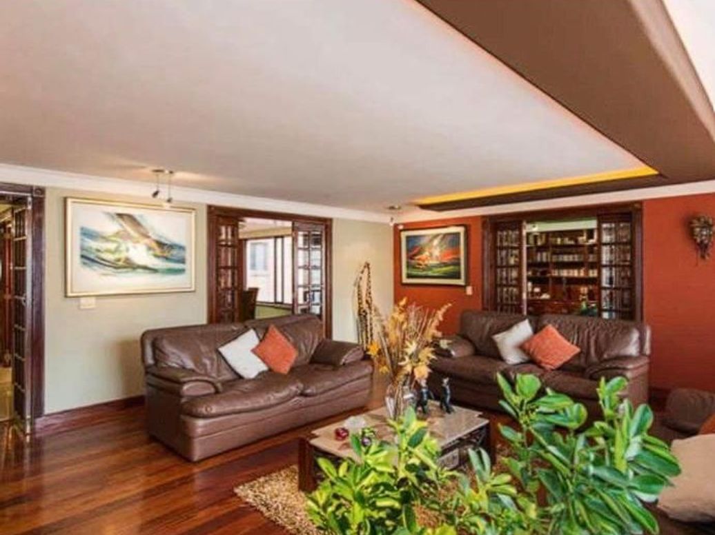 Apartamento de 5 alcobas en venta en Santa Bibiana, Bogotá, 354 m² · foto 2 de 7