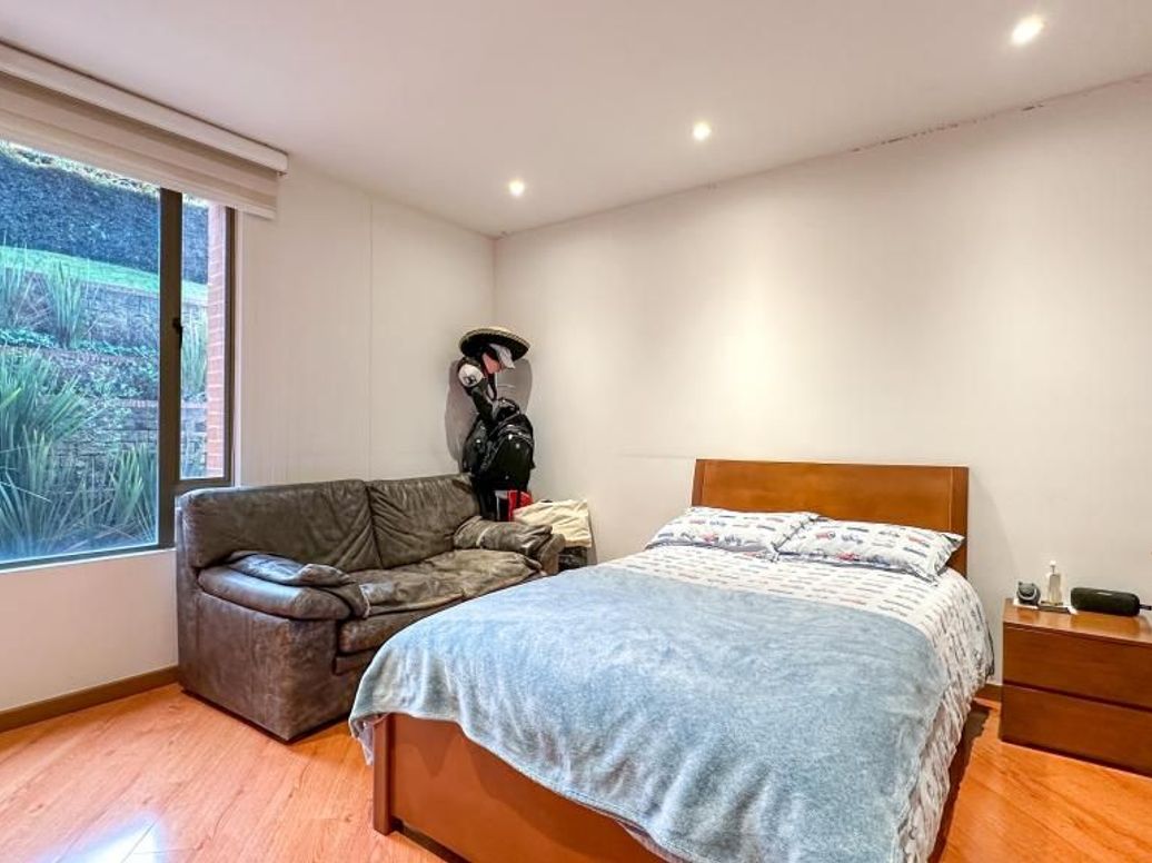 Apartamento de 3 alcobas en venta en Gilmar, Bogotá, 220 m² · foto 16 de 20