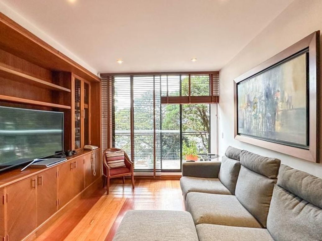 Apartamento de 4 alcobas en venta en Usaquén, Bogotá, 298 m² · foto 14 de 20