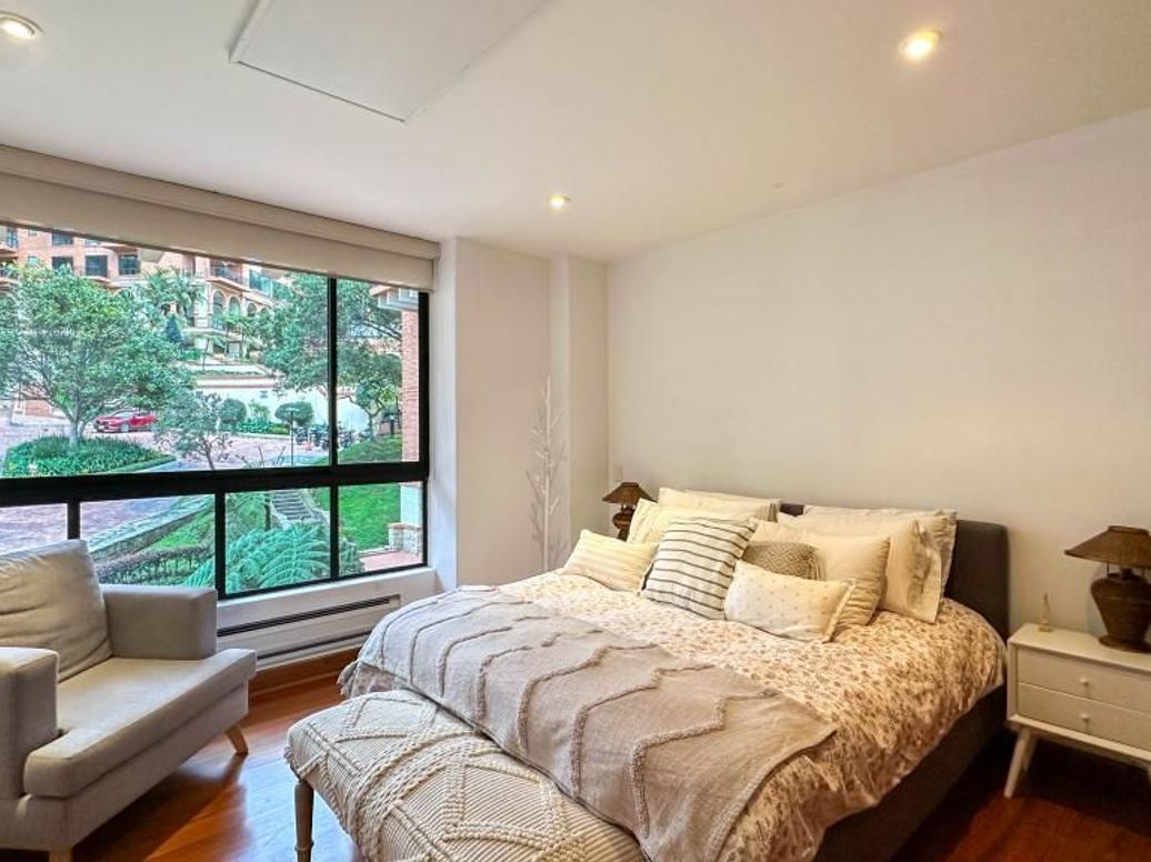 Apartamento de 4 alcobas en venta en Usaquén, Bogotá, 298 m² · foto 20 de 20